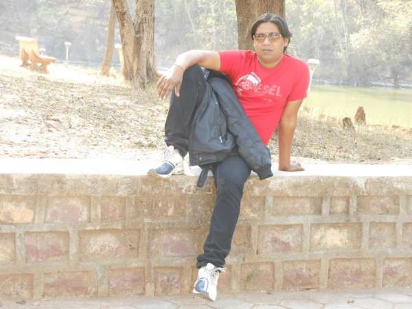 I m jai 27/male from jabalpur....any women can call me at: