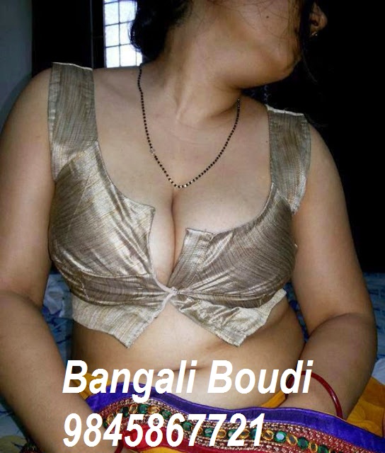 Am komal 34yrs malayali housewife and bengali boudi staying alon in Bangalore pic picture